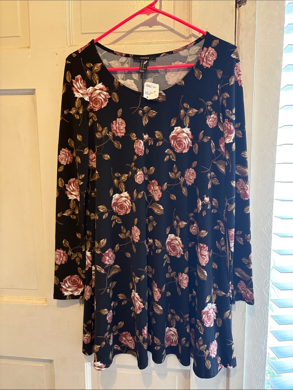 Forever 21 Black Long Sleeve Floral Swing Dress with Rose Print